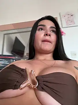 แชท XXX สดของ jailyncam_