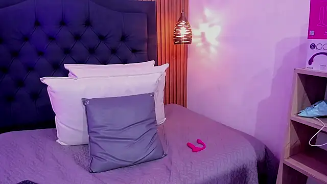 Hisoka_011 Webcamshow