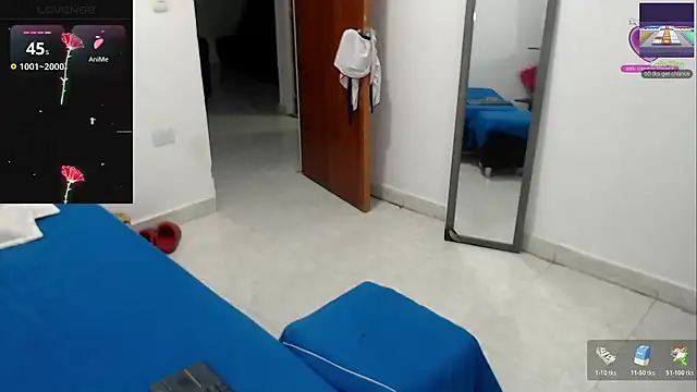 Онлайн чат XXX LAURA_Foxht