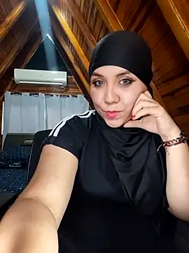 AmbarBurhan Webcam-Show