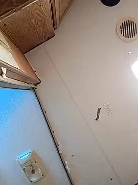 Show modela Queen2454 na web-kameri