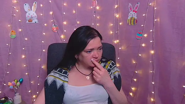 LauraFinn Live XXX Chat