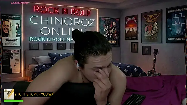 Živý XXX chat chino_roz