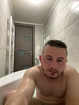 katalyn1996のウェブカメラショー