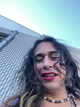 TranSexualJade95 即時 XXX 聊天