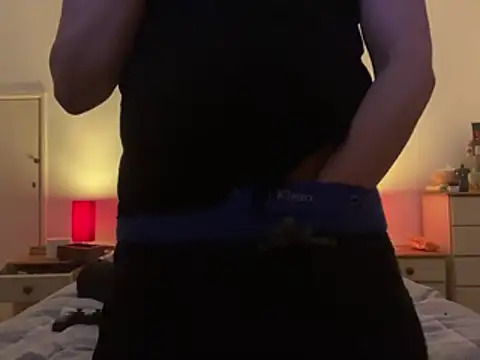 malcolm2334: онлайн-секс-чат