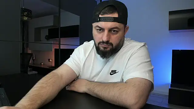 DravenPeak's Webcam Show