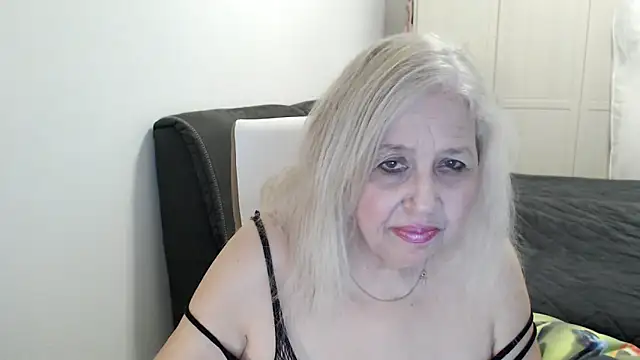 SusiLifeXXX – Live XXX-chat