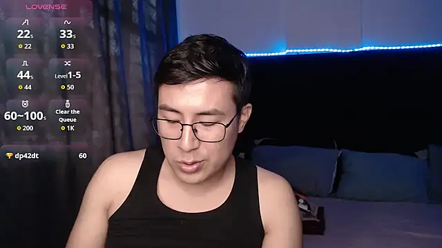 andrewmhilton_ Show Webcam