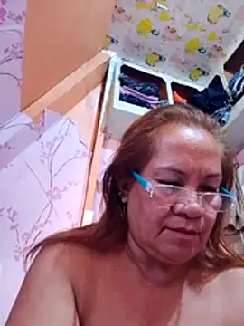 vickyhot1966's Webcam Show