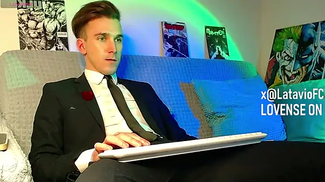 Midnighter_ – webcam-show