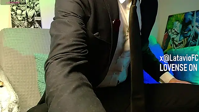 Midnighter_ Adlı Modelin Web Kamerası Şovu