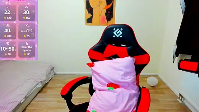 XXX chat uživo modela your_tora