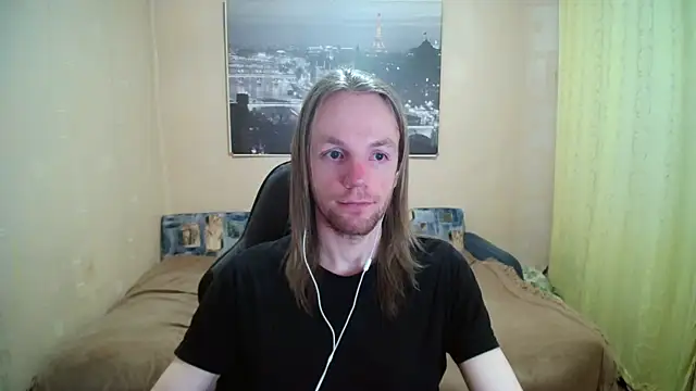 AdamDickens Show in webcam