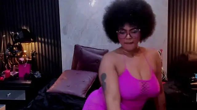 Chat XXX en directo de AlliceJelany