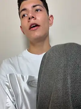 FireGuy_99 网络视讯表演