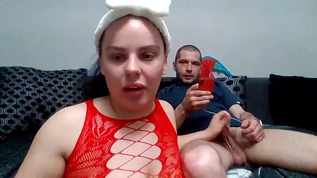 Kinkycouple142: διαδικτυακό σόου στην κάμερα