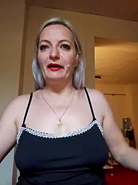 LadyTouch élő XXX-chatje