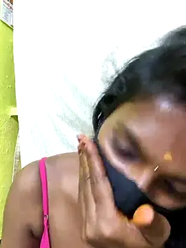 Czat XXX na żywo – Honey_rosetamil