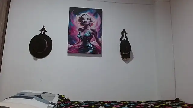 Crystal_Star_ Chat XXX in diretta