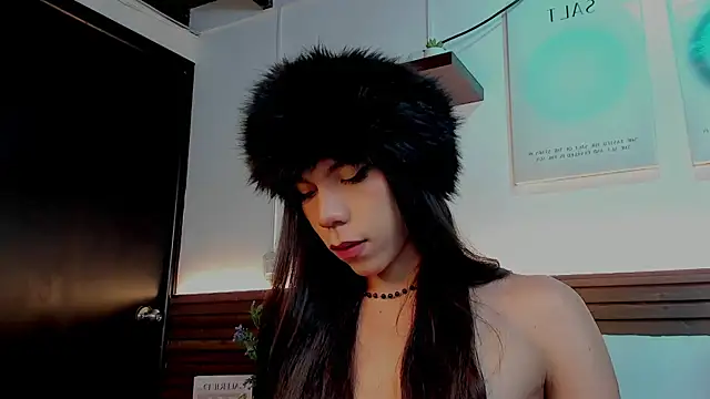 Sara_cutie_ Show in webcam