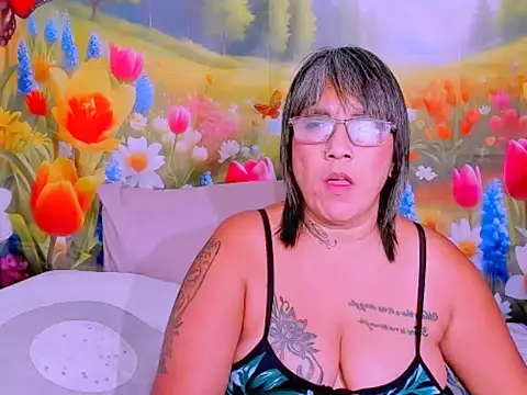 Czat XXX na żywo – indianroxy