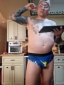 MrBiggBallz's Webcam Show