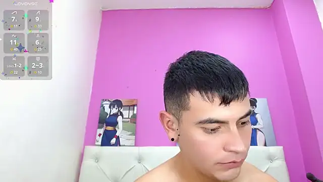 Chat XXX en directo de Alexx_bigcockk