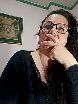 HAIRY_PUSSY_BIG Adlı Modelin Web Kamerası Şovu