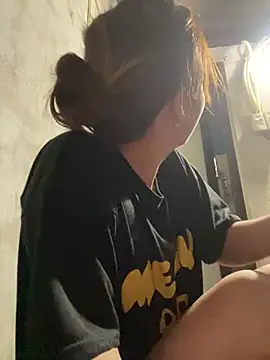 -Lyly_ Chat XXX in diretta