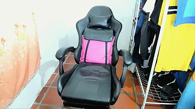 Chat XXX ao vivo de BOY-767