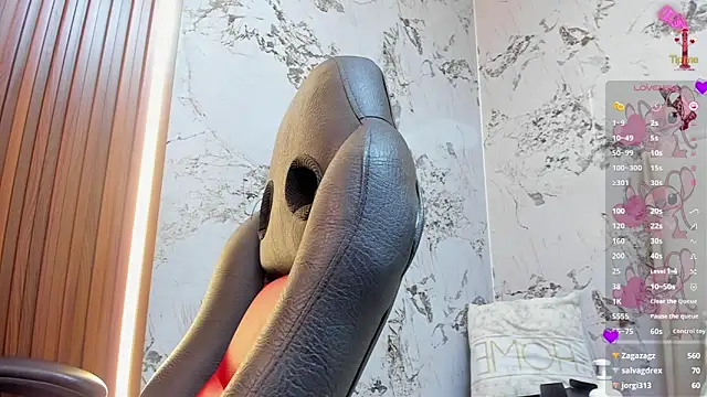 Chatroom XXX en direct de MILEY_JOAS2