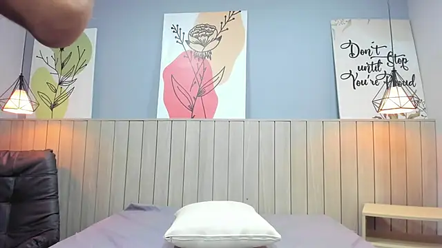 Živý XXX chat MelanyWayne_