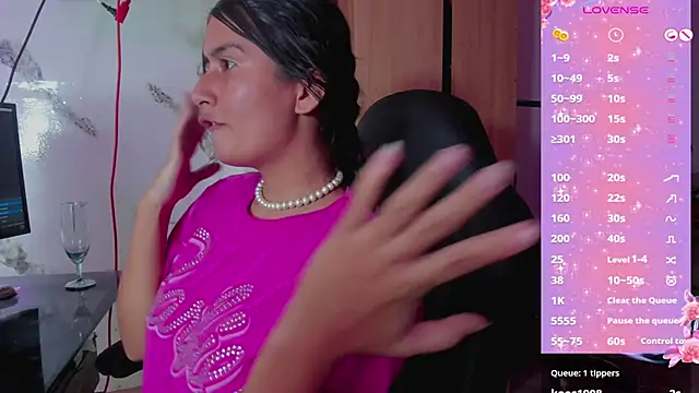 Barbieland_ Adlı Modelin Web Kamerası Şovu