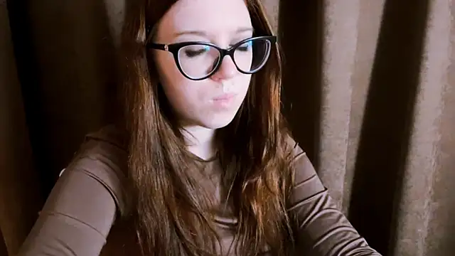 Živý XXX chat BellyupAlloy