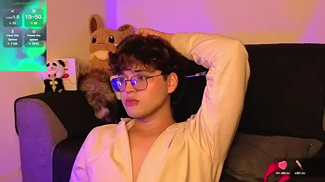 Вебкам-шоу hornsgoat_