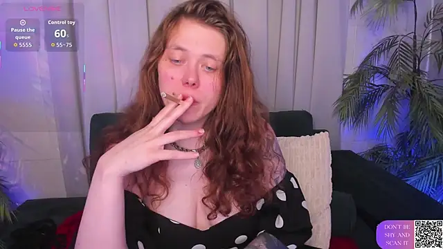 SophiePure Live XXX-Chat