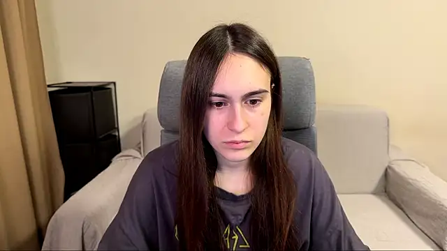 AliceKolltt Live XXX-Chat
