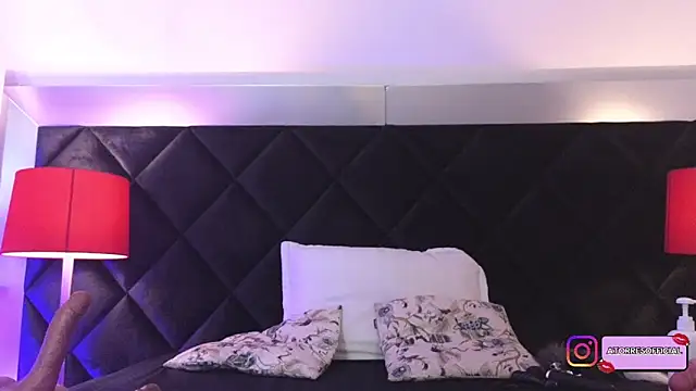 Angela_Torres_ Adlı Modelin Canlı XXX Sohbeti