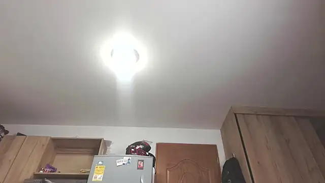 دردشة Cutie_Shy_ الجنسية المباشرة