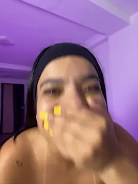 JuanitaMore01's Live XXX Chat