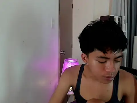 davincihugecock élő XXX-chatje