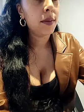 Luianna Chat XXX in diretta