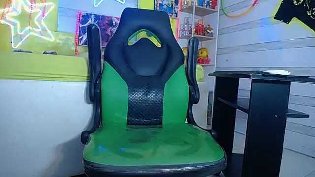 andy_staarのライブXXXチャット