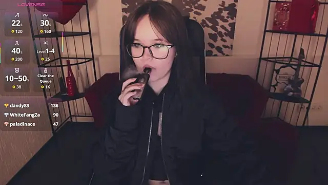 دردشة Elainebeness الجنسية المباشرة