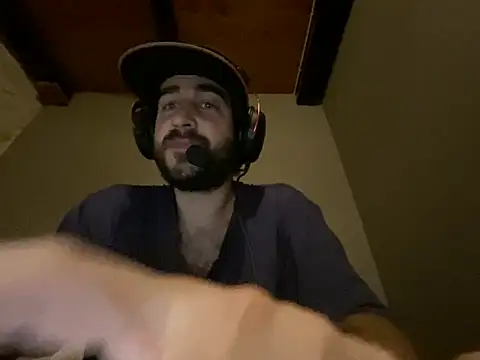 young_bear06 网络视讯表演