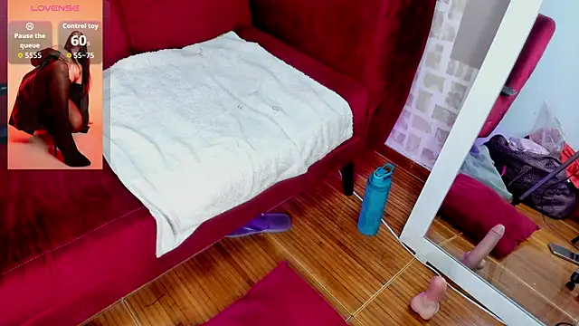 Bella_williamss_ Chat XXX in diretta