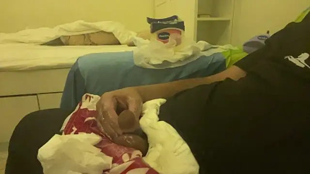 qnawafp Adlı Modelin Web Kamerası Şovu