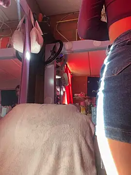 Skye_Moore Chat XXX live