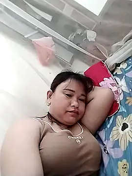 Moubie1 Live XXX-chat